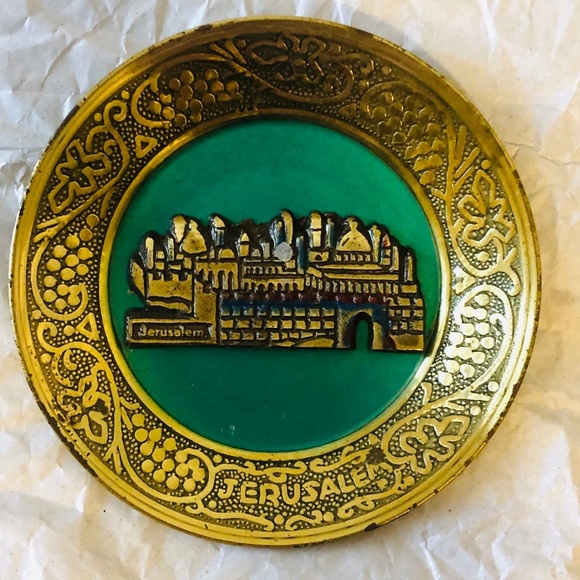 1987 JERUSALEM 4” Brass Plate - Picture 1 of 4